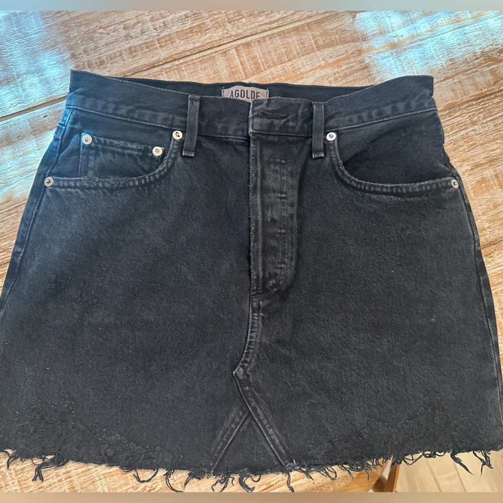 Agolde Women's Distressed Black Cropped Jean Skirt